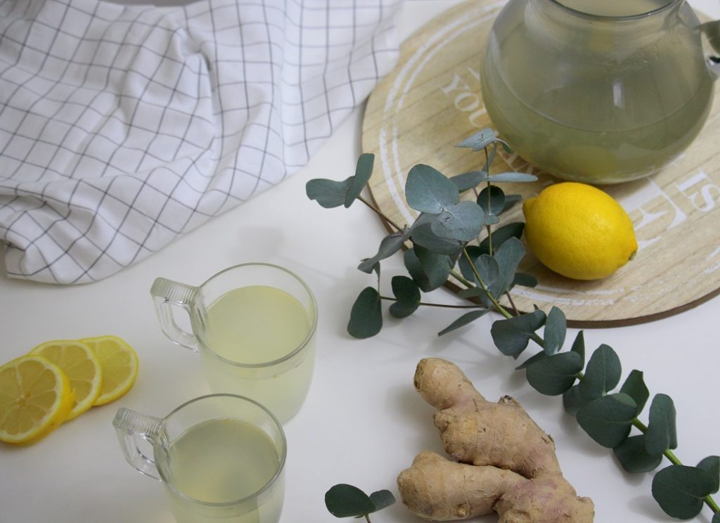 recette de tisane détox au citron facile à faire. 