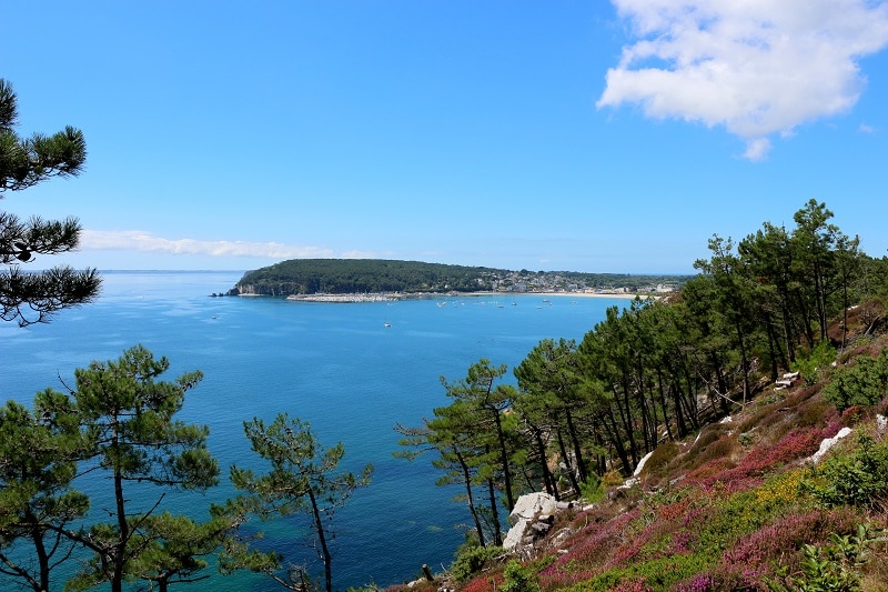 La superbe presqu'île de Crozon, un endroit paradisiaque à découvrir en Bretagne. Une des 5 régions à découvrir en France. 