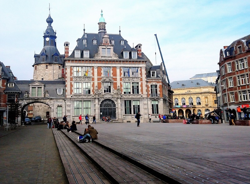La place de Namur en Belgique. 